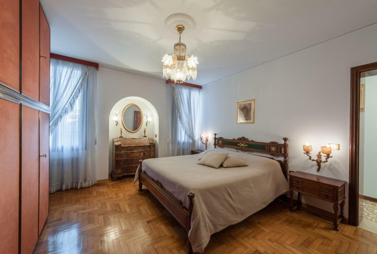 La Casa Veneziana Apartment ภายนอก รูปภาพ